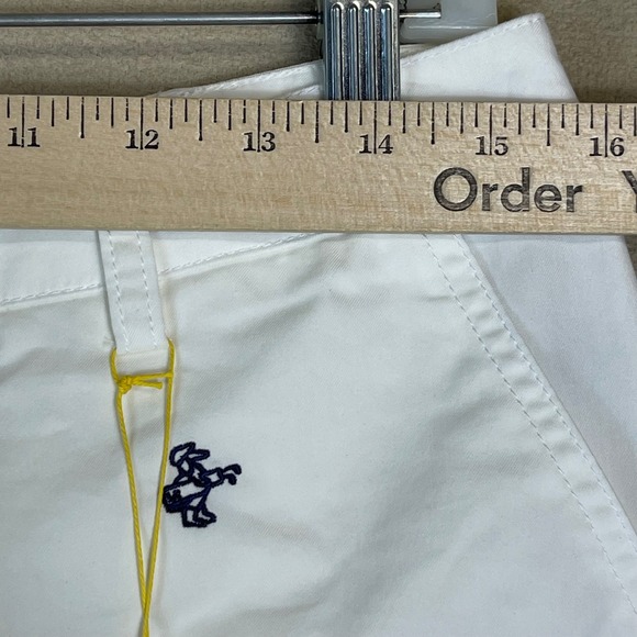 Louis Castel Women's White Golf Shorts 31 Embroidered Golfers Logo New with Tags - Picture 8 of 12